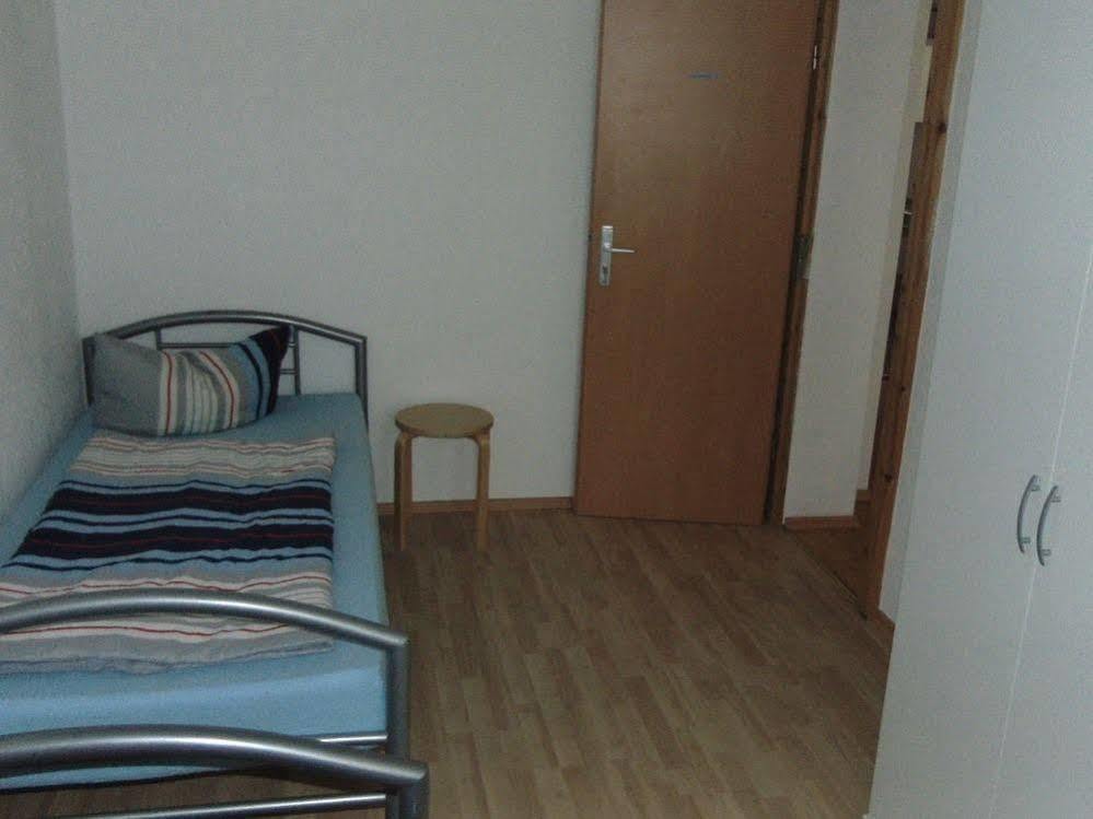 Hostel באלנשטאדט מראה חיצוני תמונה